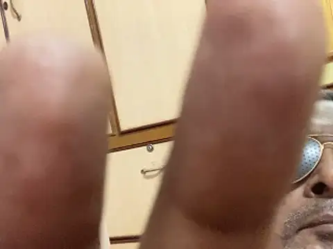 Lookin4Kinky Partner online show from 11.21.25