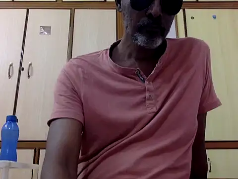Snapshot of Lookin4Kinky_Partner chatting on 01.18.26 Lookin4Kinky Partner online show from 01.18.26