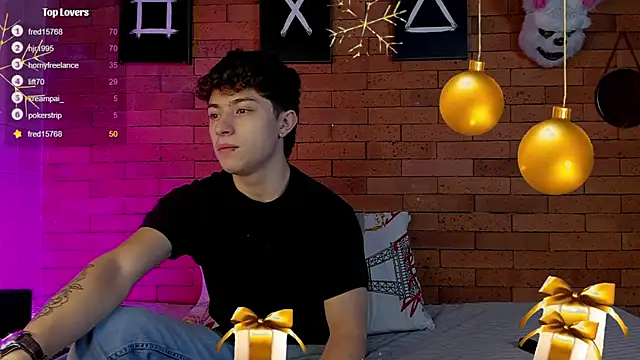 Ares Dickson online show from 12.05.24