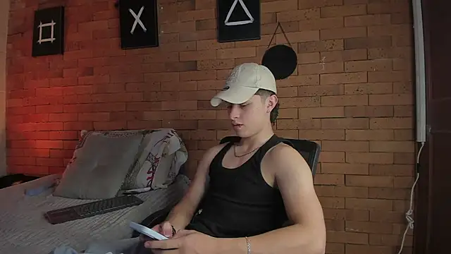 Ares Dickson online show from 12.26.24