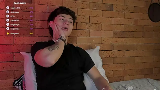 Ares Dickson online show from 01.06.25