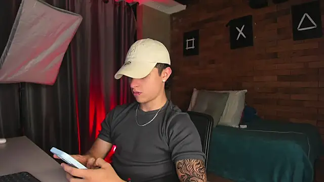 Ares Dickson online show from 02.16.25