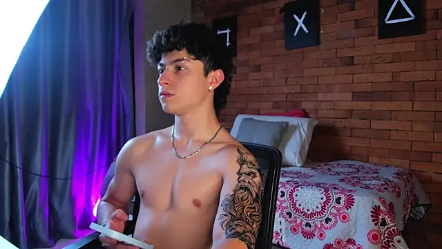 Ares Dickson online show from 02.17.25