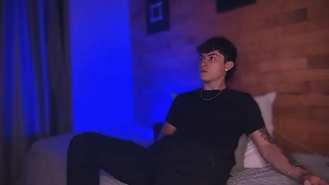 Ares Dickson online show from 03.15.25