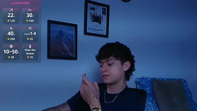 Ares Dickson online show from 11.19.25