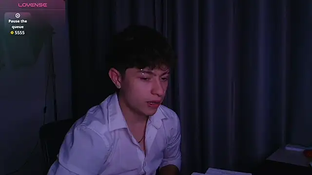 Ares Dickson online show from 12.01.25