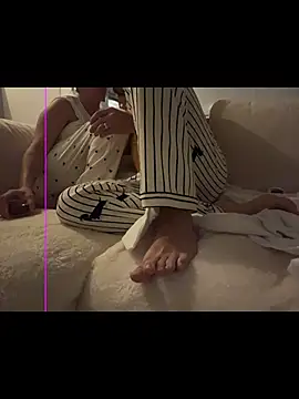 Snapshot of VesperMoonMist chatting on 12.02.25 VesperMoonMist online show from 12.02.25