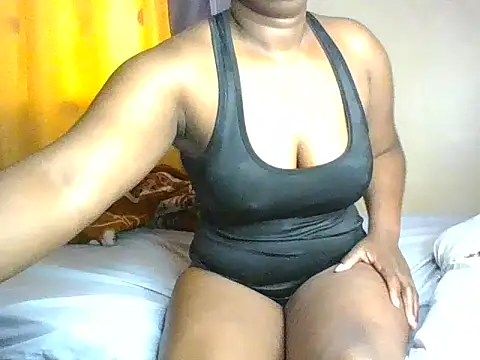 Missshelo online show from 05.21.26