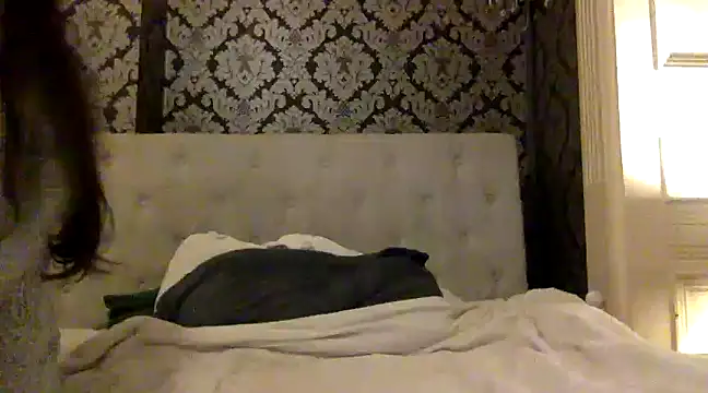 Snapshot of LucyLuxee19 chatting on 12.03.24 LucyLuxee19 online show from 12.03.24