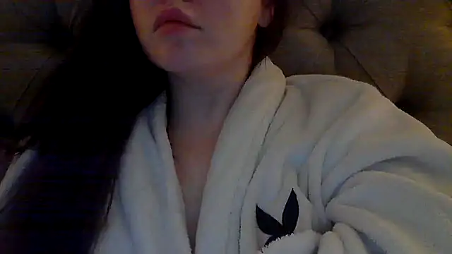 Snapshot of Sandysecret chatting on 12.19.24 Sandysecret online show from 12.19.24