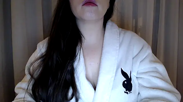 Snapshot of Sandysecret chatting on 01.16.25 Sandysecret online show from 01.16.25