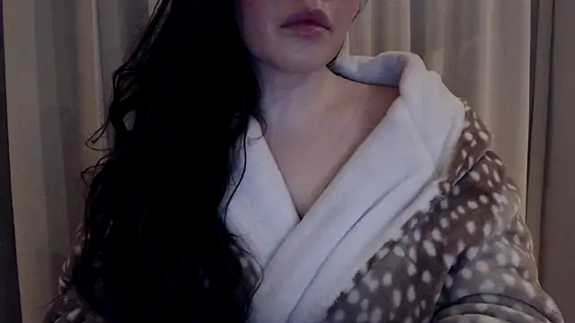 Snapshot of Sandysecret chatting on 02.05.25 Sandysecret online show from 02.05.25