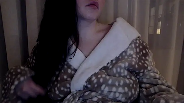 Snapshot of Sandysecret chatting on 02.25.25 Sandysecret online show from 02.25.25