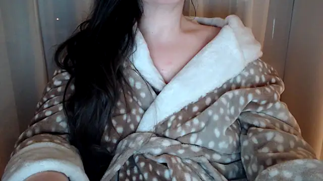 Snapshot of Sandysecret chatting on 03.18.25 Sandysecret online show from 03.18.25