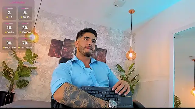 Snapshot of Nate_franco chatting on 06.14.26 Nate franco online show from 06.14.26