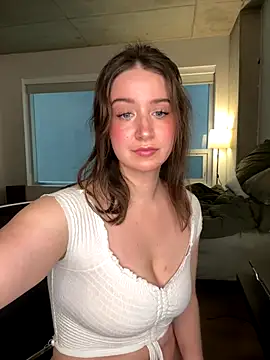 nerdynina online show from 10.26.25