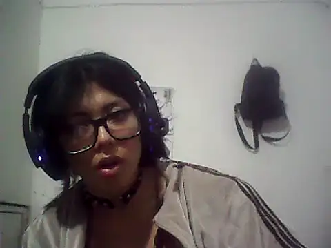 Snapshot of chinanochina chatting on 03.05.25 chinanochina online show from 03.05.25