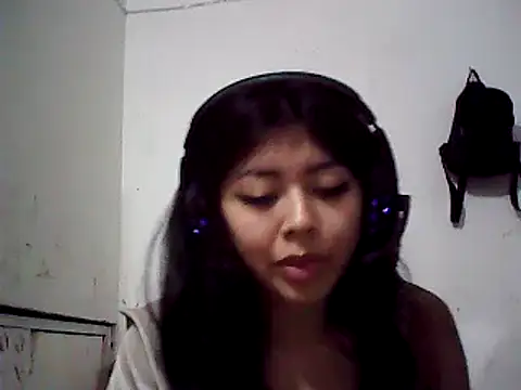 Snapshot of chinanochina chatting on 03.09.25 chinanochina online show from 03.09.25