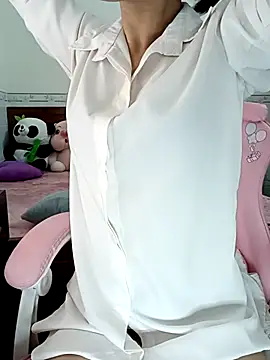    Erin    online show from 11.10.25