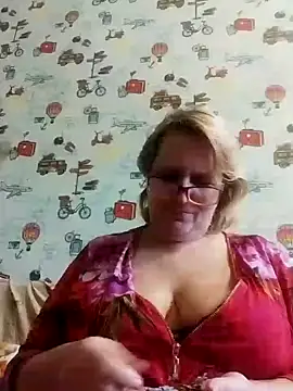 Snapshot of Forest-Lady chatting on 01.17.25 Forest-Lady online show from 01.17.25
