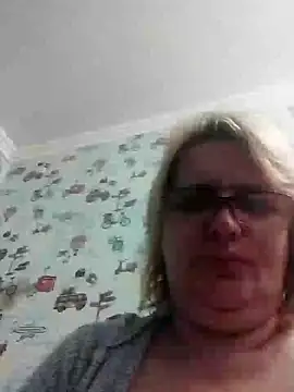 Snapshot of Forest-Lady chatting on 01.20.25 Forest-Lady online show from 01.20.25