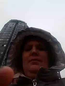 Snapshot of Forest-Lady chatting on 03.08.25 Forest-Lady online show from 03.08.25