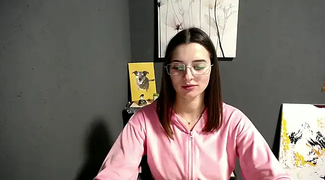 lady olivia  online show from 12.05.24