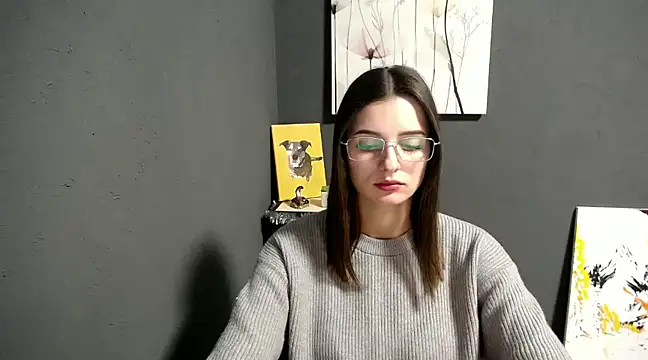 lady olivia  online show from 12.06.24