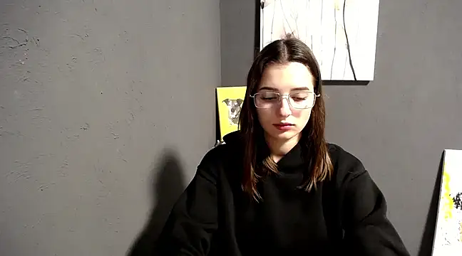 lady olivia  online show from 12.09.24