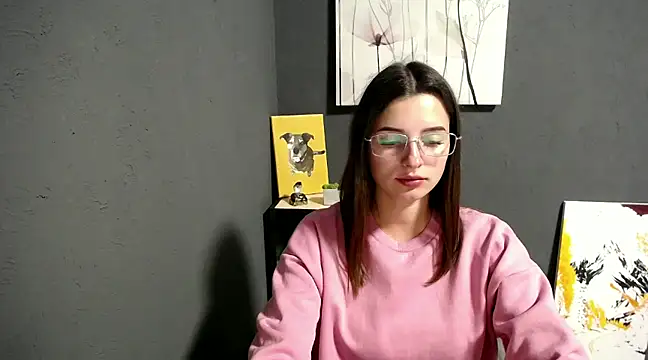 lady olivia  online show from 02.05.25