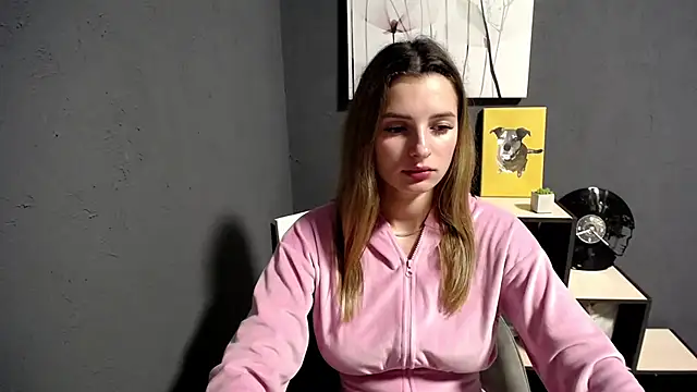 lady olivia  online show from 09.12.25