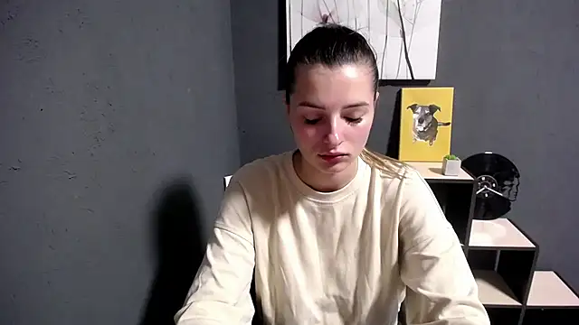 lady olivia  online show from 10.08.25