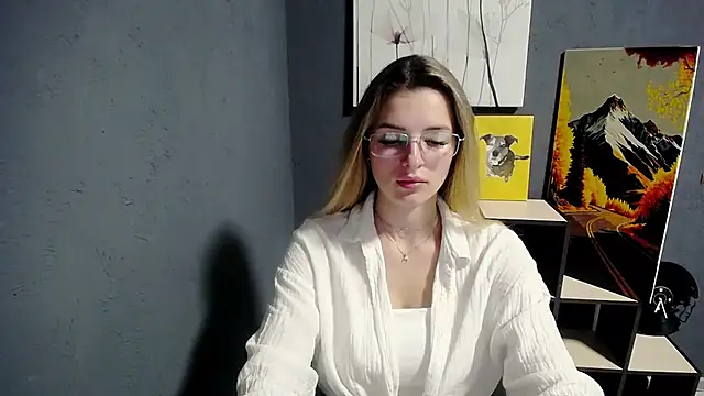lady olivia  online show from 07.09.26
