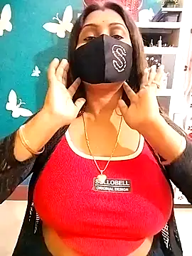 Snapshot of Riya_Sexy_Baby chatting on 12.17.24 Riya Sexy Baby online show from 12.17.24