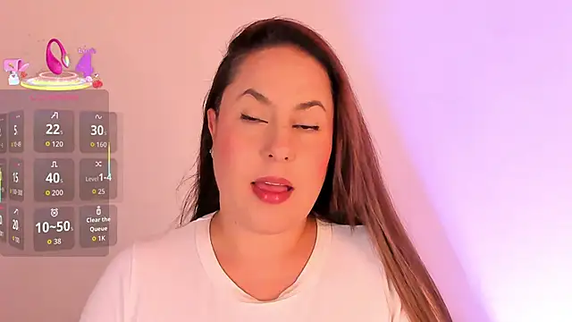 Snapshot of Alisson_zambrano chatting on 02.26.26 Alisson zambrano online show from 02.26.26