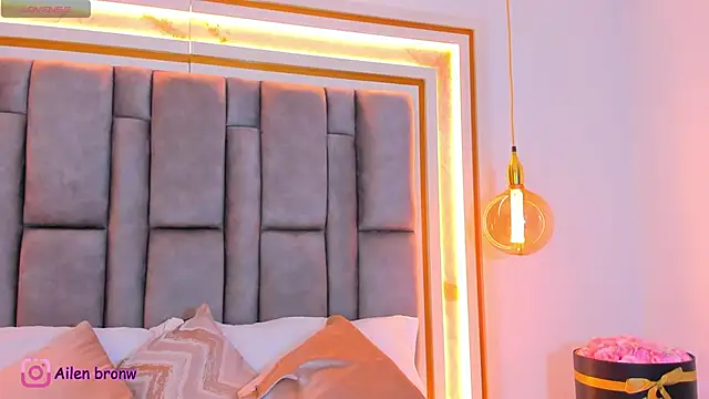 elianabrown online show from 10.03.25