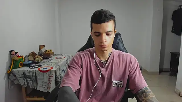 Snapshot of Balo_lovers chatting on 01.10.25 Balo lovers online show from 01.10.25