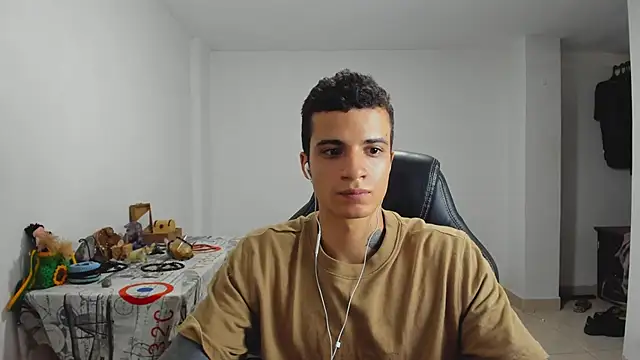 Snapshot of Balo_lovers chatting on 01.18.25 Balo lovers online show from 01.18.25