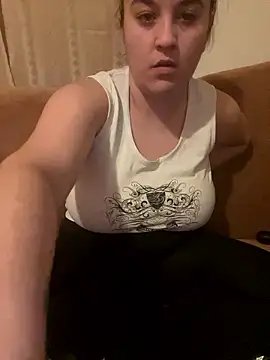 yzabell18 online show from 01.08.26