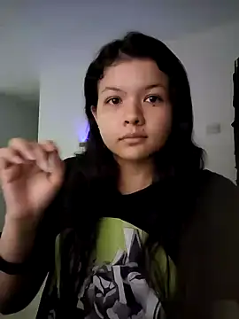 azumiichan online show from 12.03.24