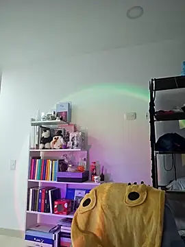 azumiichan online show from 01.25.25