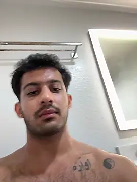 Notahuman1082 online show from 09.11.25