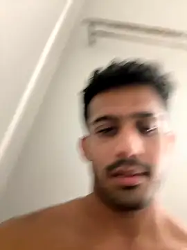 Notahuman1082 online show from 11.23.25