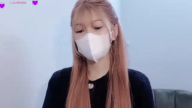 tanhxiu online show from 02.18.25