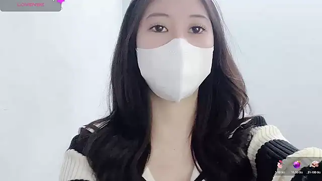 tanhxiu online show from 11.10.25