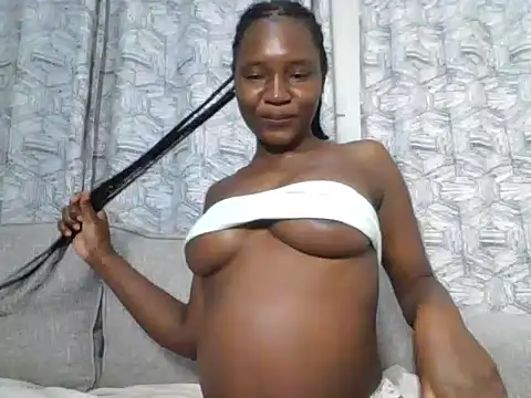 Snapshot of Adorarissa chatting on 03.16.25 Adorarissa online show from 03.16.25