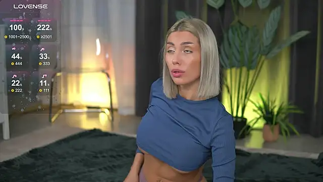 AudreyZanne online show from 10.24.25