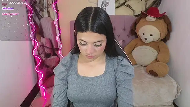 Chiara tay online show from 10.23.25