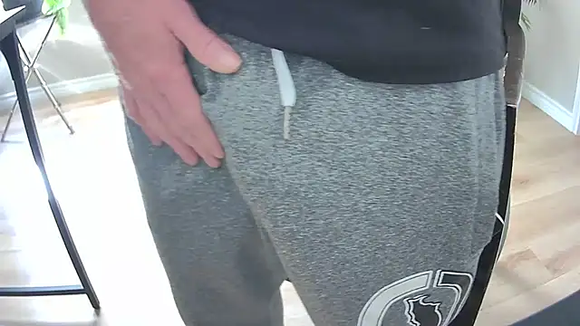 Snapshot of Sexyfunsize chatting on 11.13.25 Sexyfunsize online show from 11.13.25