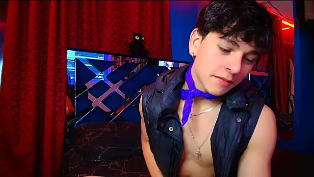 Luke Howland online show from 10.17.25